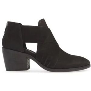 Eileen Fisher Walt Leather Cross Strap Bootie Women’s Size 9 Black 2 1/4” Heel